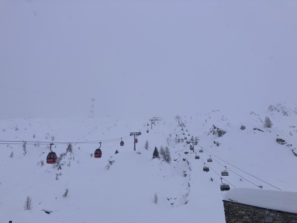 Skiing at Wintergraph 2026.